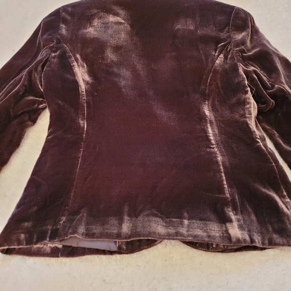 New - Brown Velvet Jacket in Size XS - Picture 3 of 6
